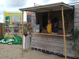 Crew wedstrijdleiding beachvolleybaltoernooien